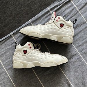 Team Jordan basketball shoes like new